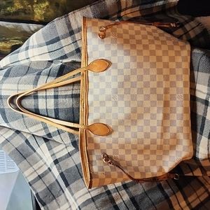 Louis Vuitton Damier Azur MM Neverfull
